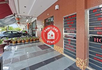 Capital O 90687 Rs Hotel allows 18 year olds to book a room