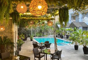 Hotel Halo allows 18 year olds to book a room