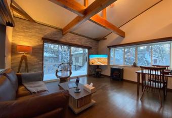    Lai F220-                                                                       OK                    BBQ                 7    has Balcony rooms