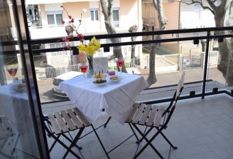 HOTEL ABAY allows 18 year olds to book a room