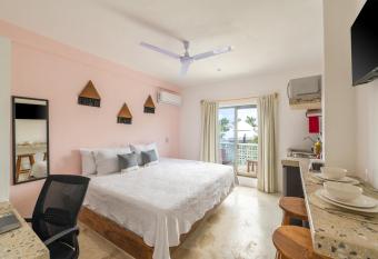 Casa Ikal allows 18 year olds to book a room