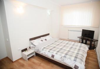 MiO Apartments has Balcony rooms