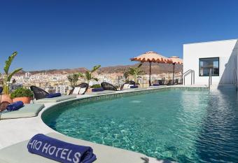 H10 Croma M  laga has Balcony rooms