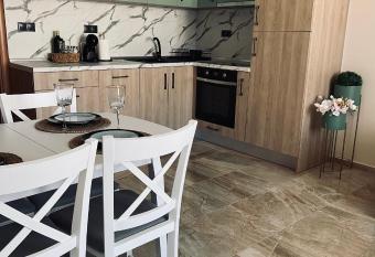 Beach Residence Pomorie has Balcony rooms