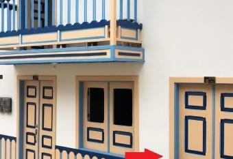 cretoapartamento allows 18 year olds to book a room