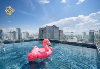 The Dream Suite allows 18 year olds to book a room