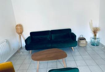 Enjoy your dream has Balcony rooms