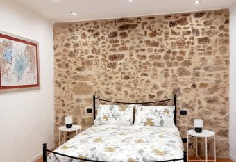 ANTICA SICILIA has Balcony rooms