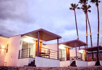 Popotla Villa #203 allows 18 year olds to book a room