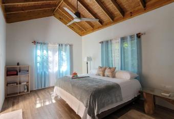 Ecoscape Jamaica - Lavish 1-br cottage by the river has Balcony rooms