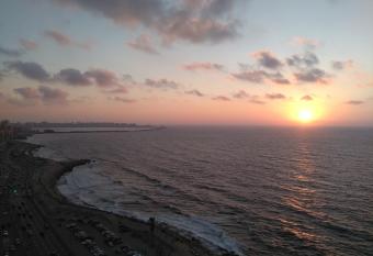 Alex sea view apartment - families only has rooms with a private hot tub