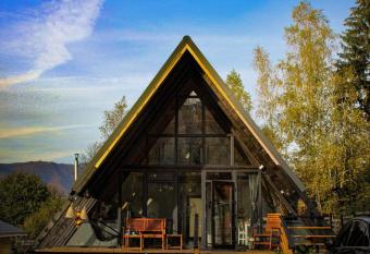 Zenith A-Frame Straja has Balcony rooms