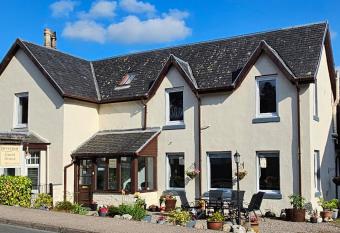 Inverour Guest House allows 18 year olds to book a room