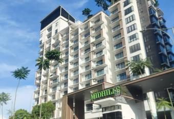 Pool View Cozy House 2bedrooms at Midhill Genting has Balcony rooms