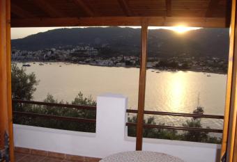 Ourania Sea Breath has Balcony rooms