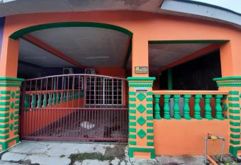 HAIDA S HOMESTAY Seri Iskandar, Perak has Balcony rooms