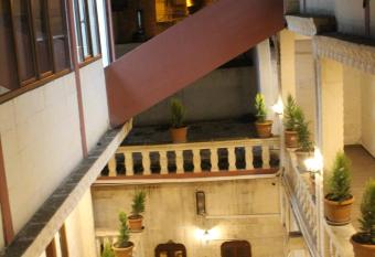 Grand Babil Otel has Balcony rooms