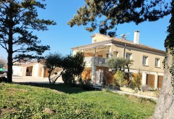 Domaines des confines has Balcony rooms