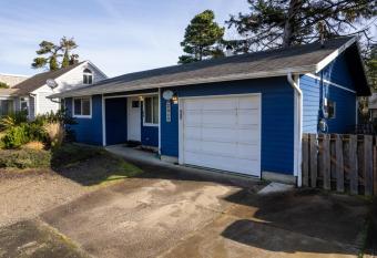 Casa De Praia has Balcony rooms
