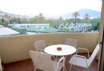 BenalBeach has Balcony rooms