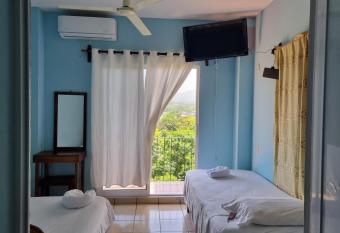 Casa La Paz 1 has Balcony rooms