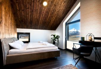 Naturia chata, NATUR RESORT has Balcony rooms