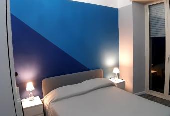 B&B DIAMANTE allows 18 year olds to book a room