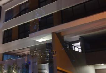 Apartamento 2 dormit  rios - Palmas    400 metros da praia allows 18 year olds to book a room