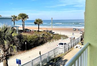 Coastal Cozy - Ocean View at Symphony Beach Club has Balcony rooms