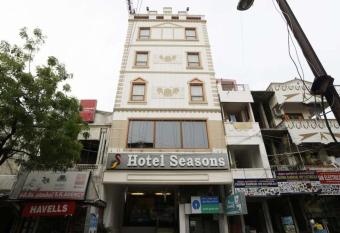 Hotel seasons allows 18 year olds to book a room