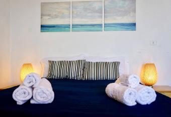 Comfort in riva al mare has Balcony rooms