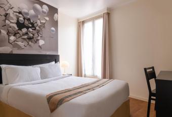 H  tel Princesse Isabelle allows 18 year olds to book a room