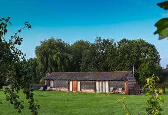 The Tool Shed allows 18 year olds to book a room