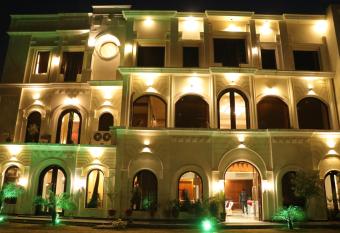 Hotel Pushap Palace has Balcony rooms