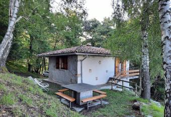 Il Castagneto di Carmen has Balcony rooms