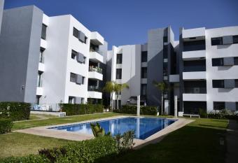 Appartement has rooms with a private hot tub