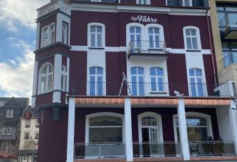 Zur F  hre has Balcony rooms