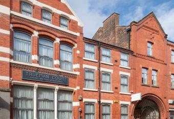 Trueman Court Luxury Serviced Apartments allows 18 year olds to book a room