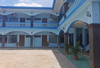 Hotel y Restaurante El Marino has Balcony rooms