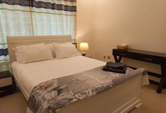 White House Residencia has Balcony rooms