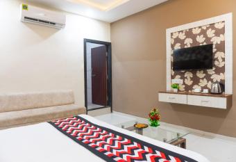 Treebo Trend SY21 allows 18 year olds to book a room