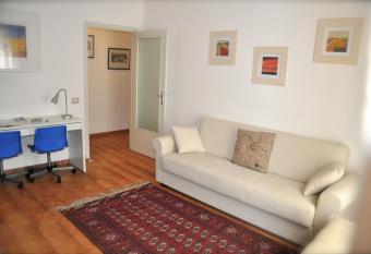 Apartment Parmense has Balcony rooms