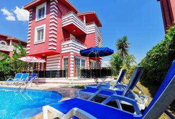 Impressive Villa with Private Pool in Antalya has Balcony rooms