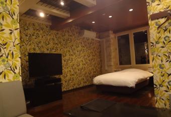 Royal Hotel Uohachi Bettei - Vacation STAY 27286v allows 18 year olds to book a room