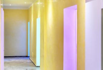 ELEROOM has Balcony rooms