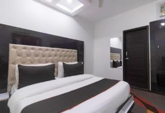 Madhuban Inn has Smoking rooms