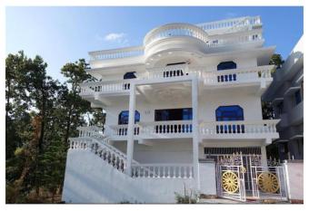 CasaBlanca 5BHK has Balcony rooms