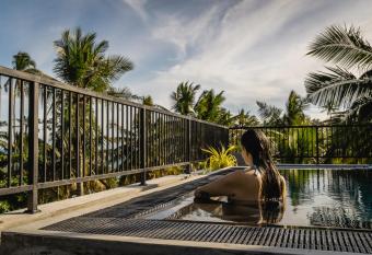 The Atrium Hiriketiya has Balcony rooms
