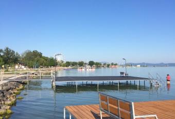 Lelle Marine Resort Voila Apartman allows 18 year olds to book a room