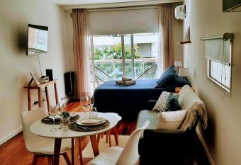 Balcarce R  o. allows 18 year olds to book a room